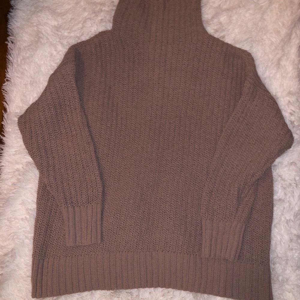 Aerie sweater